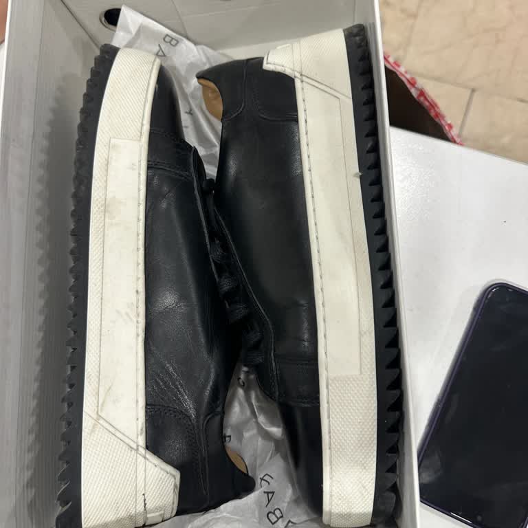 Boyner Ankamall’da Sahte Tabanlı Deri Ayakkabı Ve Çözüm Sunmayan Mağaza Personeli