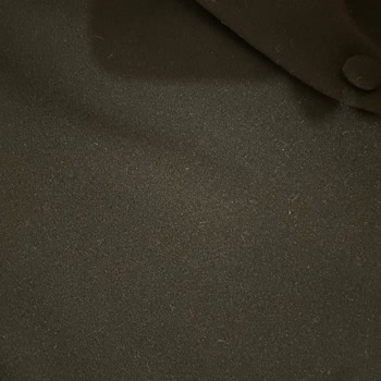 Mango Mağazasındaki Pantolon Ve Yelekte Hızlı Tiftiklenme Şikayeti