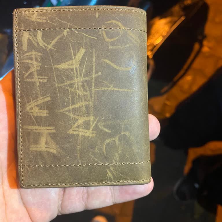 Boyner Online’da Sevgililer Günü Cüzdanında Hakaretli Yazı Teslim Edildi