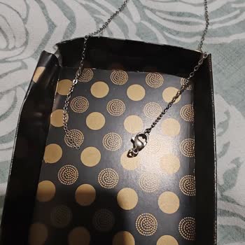 Swaroza'dan Kırık Zincirli Kolye Ve Cevapsız Şikayet