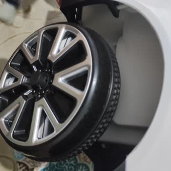 Kusurlu Babyhope Akülü Araba Ve Satıcının İade Reddi