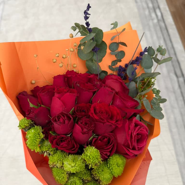 Görseldeki Buketle Uyuşmayan Sipariş Ve İlgisiz Geri Dönüş