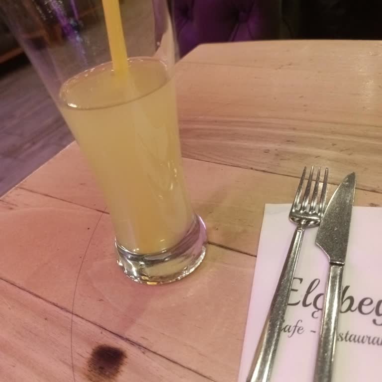 Elçibey Cafe & Restorant Doğal Limonata İddiası, Şeker Şurubu Sunuldu