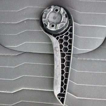 Kia Sportage Sürücü Koltuğu Ayar Kolu Montaj Hatası Ve Servisin Saygısız Yaklaşımı