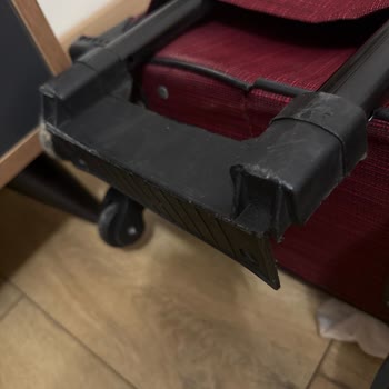 Kırık Valiz İçin Hızlı Çözüm Ve Yeni Bagaj Talebi