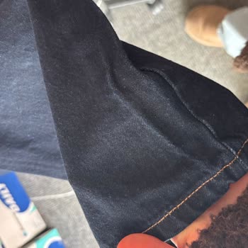 Stradivarius Jeanlerde Renk Solması Ve Genişleme, Destek Hattı Çözüm Sunamıyor, İade Talebi