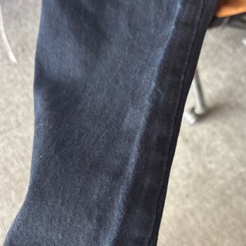 Stradivarius Jeanlerde Renk Solması Ve Genişleme, Destek Hattı Çözüm Sunamıyor, İade Talebi
