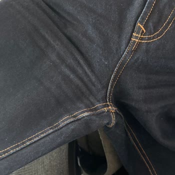 Stradivarius Jeanlerde Renk Solması Ve Genişleme, Destek Hattı Çözüm Sunamıyor, İade Talebi