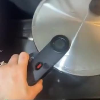 Fissler Düdüklü Tencere Kapağı 45 Dakikadır Açılmıyor!