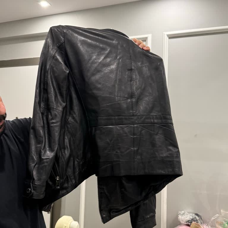 Derimod Montu Kısıldı, Mağaza Çözüm Sunmadı