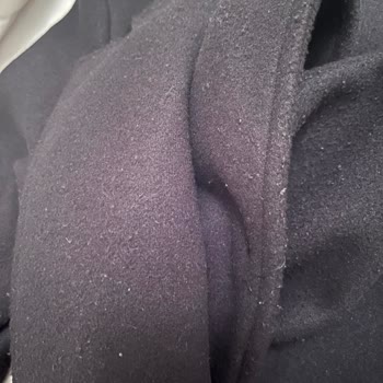 Stradivarius Uzun Kaşe Kabanında Hızlı Tüylenme Ve Dayanıklılık Sorunu