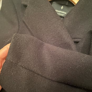 Stradivarius Uzun Kaşe Kabanında Hızlı Tüylenme Ve Dayanıklılık Sorunu