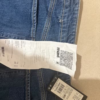 Ayıplı Pantolon İçin Hızlı Değişim Talebi