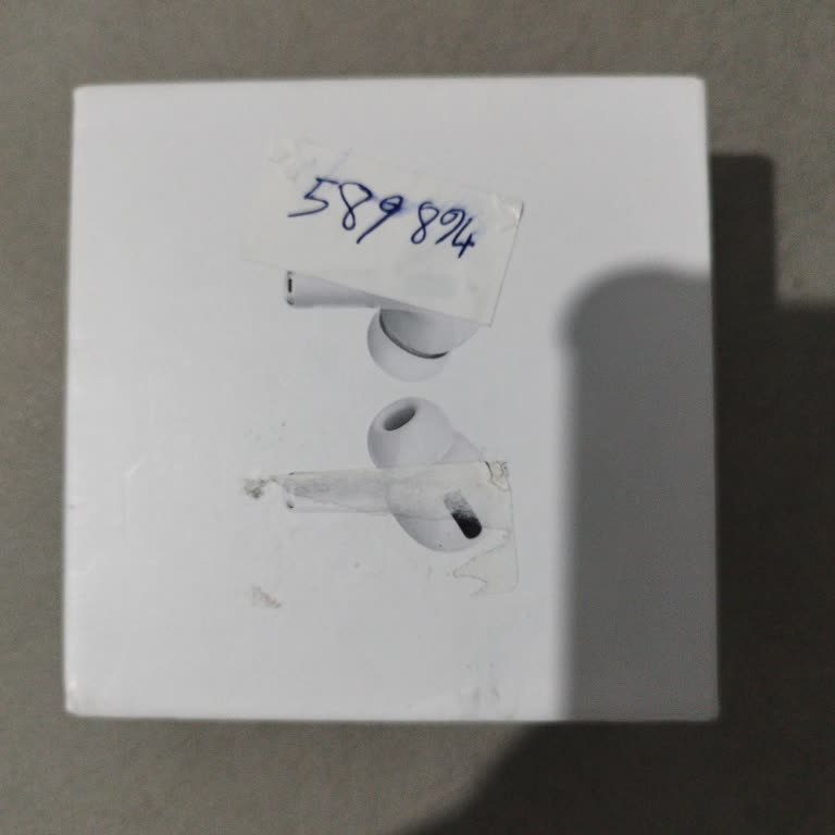 Airpods Pro Sürekli Arızalı, Üç Defa Servise Gönderildi Ve Çözüm Bulunamadı