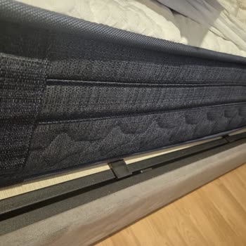 İdaş Yatağındaki Sürekli Kayma Ve Yana Yatma Çocuğumun Omurgasını Riske Attı