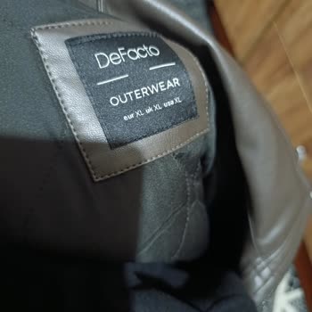 Beş Kez Giyildi, Ürün Bozuldu; DeFacto’dan İade Talebi