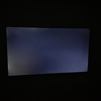 Beko Televizyonda Tekrarlayan Kenar Gölgelemesi Ve Değişim Talebi