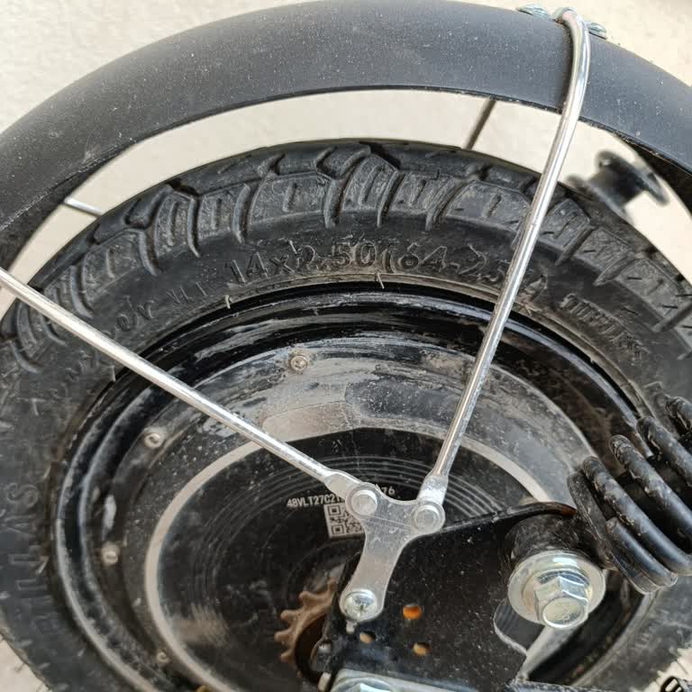 Volta VSM Arka Lastiği Sürekli Hava Kaçırıyor, Orijinal İç Lastik Talebi