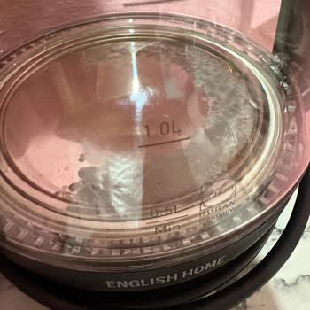 İlk Kullanımda Çaycıda Kireçlenme Ve Renk Değişikliği