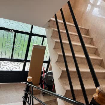 Evdemo Home Design Ekibi Gardırobun Parçasını Çıkarmayı Reddetti Ve Tamamlanmamış Hizmet