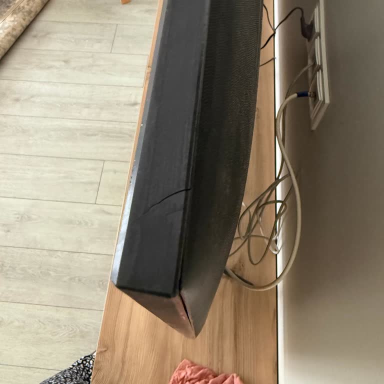 Çerçevedeki Kendiliğinden Çatlak İçin Ücretsiz Garanti Onarımı Talebi