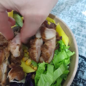 Çiğ Tavuklu Siparişte Gıda Güvenliği İhlali Ve Eksik İade