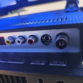 İki Aylık Televizyonun Kablo Girişi Kırıldı, Değişim Talebi