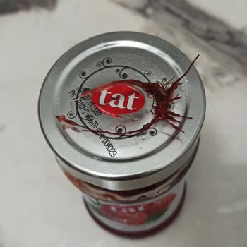 Tat Gıda Reçelin İçinden Böceğe Benzeyen Parçalar Çıkması