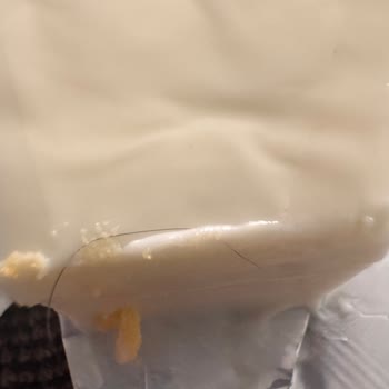 La Vache Qui Rit Peynirinde Kıl Tespiti Sağlık Ve Hijyen Sorunu