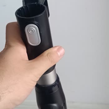 Bosch Süpürge Boru Parçası Çatladı, Servis 3.800 TL Değişim Ücreti Talep Ediyor