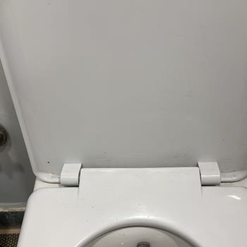 Bayrampaşa Petrol Ofisi Tuvaletleri Kirli Ve Kullanılamaz