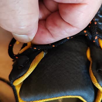 Tergan Botun Bağcık Halkaları Kırıldı, Mağaza Çözüm Sunmadı