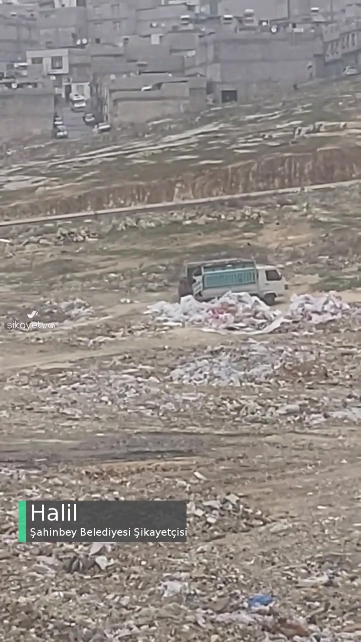 Şahinbey Belediyesi Enkaz Yığını Görüntü Kirliliği, Sağlığımızı Tehdit Ediyor! videonun kapak resmi