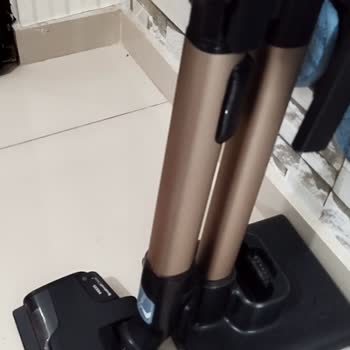 Üretim Hatası Nedeniyle Kablolar Görünür Olan Süpürge İçin Ücretsiz Değişim Talebi