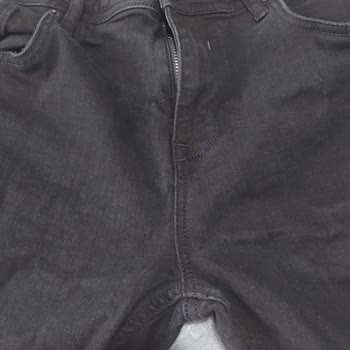 Hatalı Kot Pantolon İçin İade Reddi Ve Güvensizlik