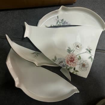 Kırık Tabakların Değişimi İçin Uzun Bekleyiş Ve Çözüm Yok