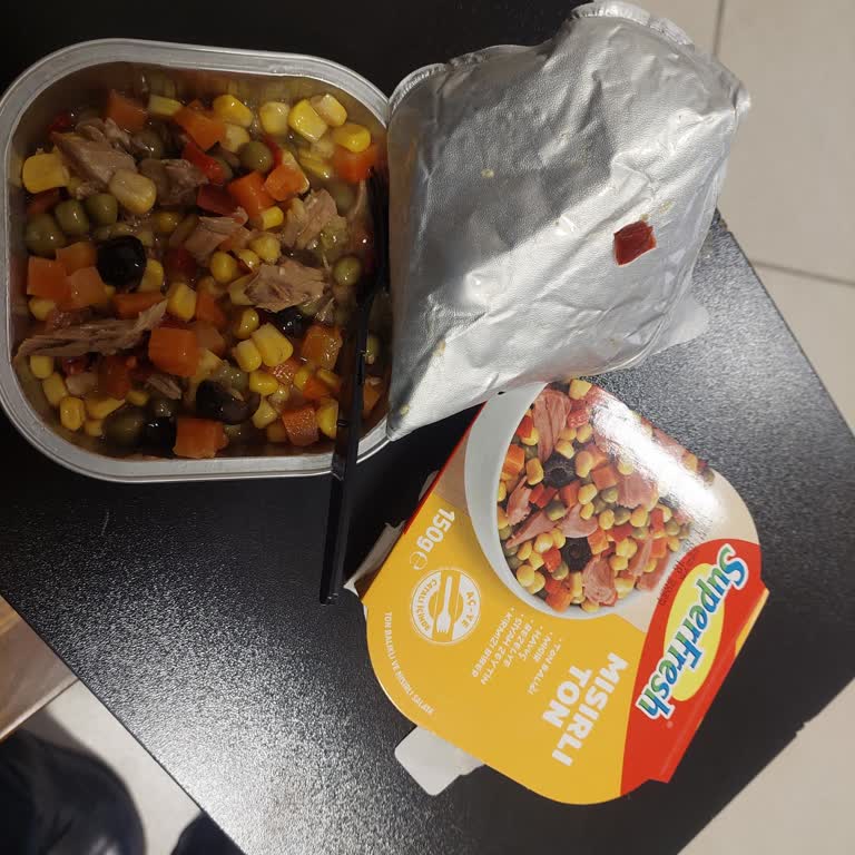 Superfresh Mısırlı Tonda Yetersiz Balık Miktarı Ve Aldatıcı Ambalaj