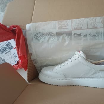 Yanlış Ürün Gönderildi Ve İletişimsiz Müşteri Hizmetleri