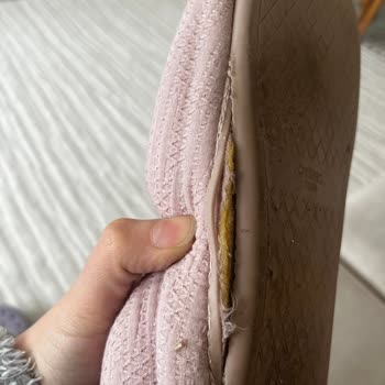 Ayıplı Spor Çanta Ve Terlik İçin Garanti Süresi Reddedildi