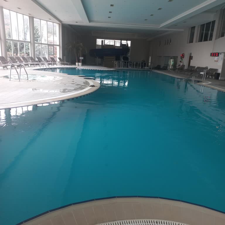 Çocuk Havuzları Soğuk, Yönetim Çözümü Sunmuyor