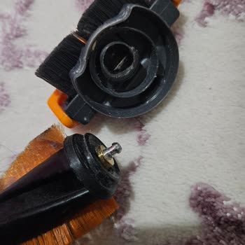 Philips XC7043 Süpürgenin Başlığı Darbe Olmadan Kırıldı, Garanti Kapsamına Alınmalı