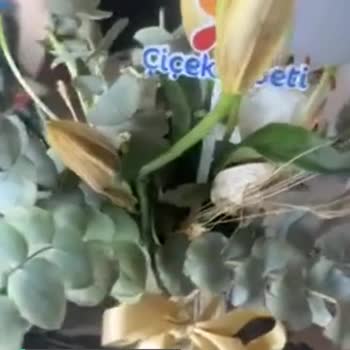 Çiçek Sepeti Solmuş Çiçekler, Hepsi Soluk!