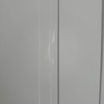 Montaj Sonrası Mat Kapılarda Yapışkan İzleri Ve Boya Bozulması