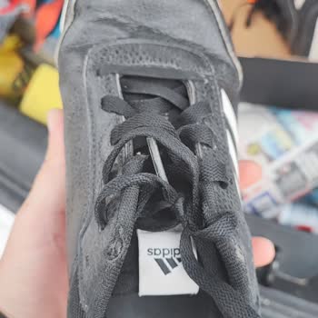 Adidas Ayakkabısının Kısa Sürede Deforme Olması Ve Mağazanın İnceleme Reddetmesi