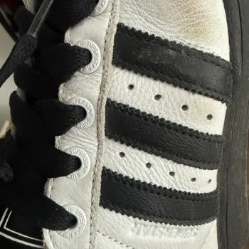 9 Ay Sonra Ayıplı Adidas Superstar Ayakkabı İncelemesi Reddedildi