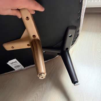 Yanlış Renk Gönderilen Berjer Ayakları İçin Değişim Talebi