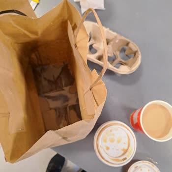 Yanlış Gönderim Ve Sinekli İçecek Nedeniyle Ücret İadesi Talebi