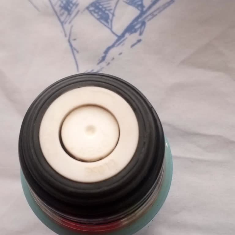 Karaca Züccaciye Termosun Açma Kapama Kısmı Birkaç Ay Önce Bozulmaya Başladı