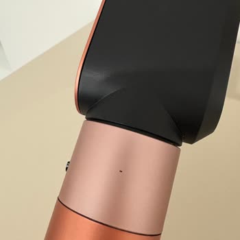 Dyson Airwrap Cihazında Gövde Soyulması Ve Çözüm Sağlanmaması