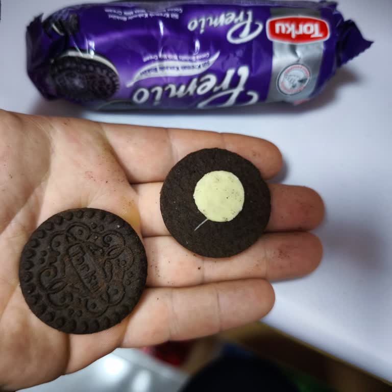 Torku Premio 86 Gr Kreması Neredeyse Yok, Ürün Kuru Ve Ambalajla Uyumsuz